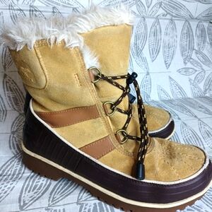 Sorel Tivoli Women's Tan and Brown Winter Boots Suede Weatherproof